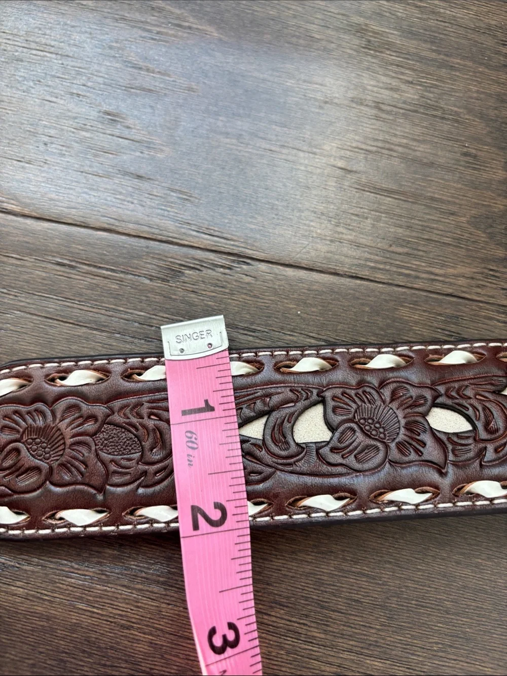 Nocona Genuine Tooled Leather,removable silvertone buckle,woven cutouts,Western